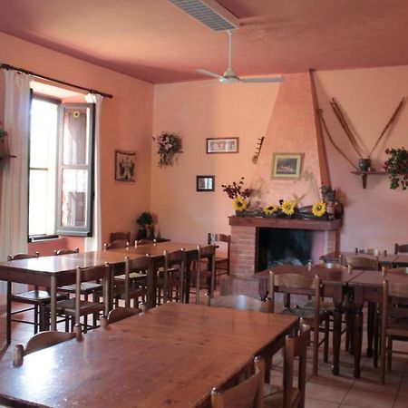 特乌拉达Agriturismo E Antica Fattoria Matteu住宿加早餐旅馆 外观 照片
